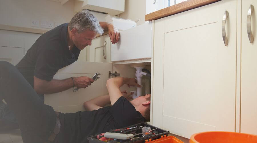 Licensed Plumber in El Paso, AR